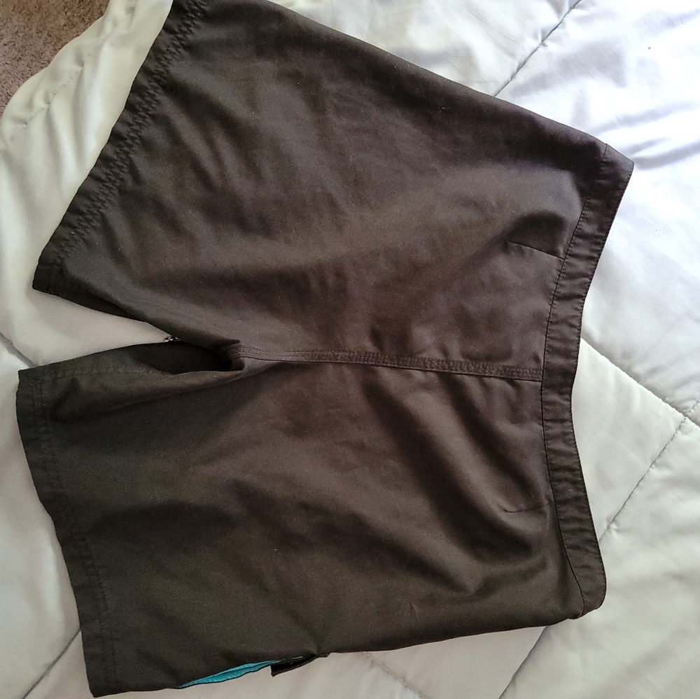 Roxy Board Shorts - Picture 3 of 4